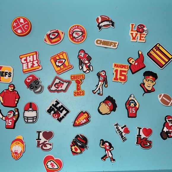 Football Shoe Decoration Charms Multi Pack Unisex-Adult Teens - 9 PC per Team - Picture 8 of 10